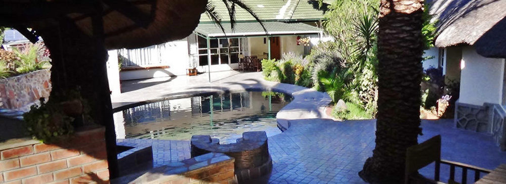 Parrot Lodge Bulawayo Kültér fotó